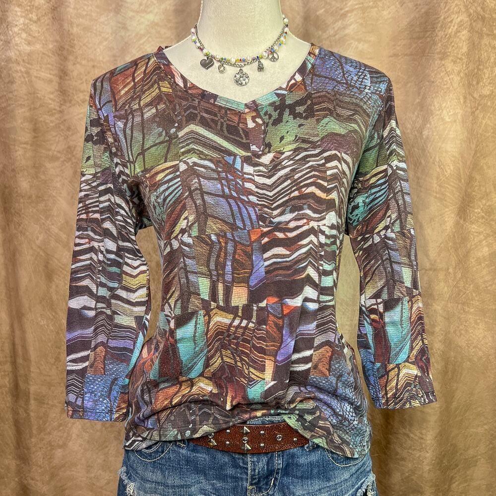 Y2K Graphic Print Top Geometric Euro Stained Glass Multicolor 3/4 Sleeve V Neck